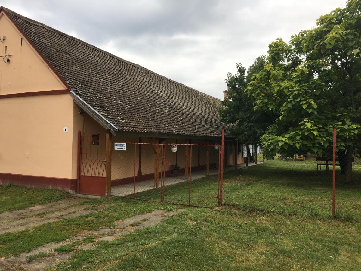 Elsa'S Angelparadies Dunafalva Kültér fotó